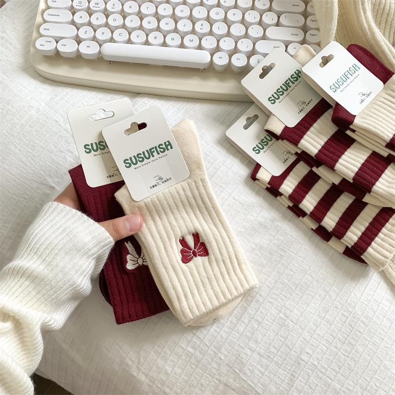 2024 Autumn/Winter Sporty Red Angora Bow Embroidered Mid-Calf Women's Socks
