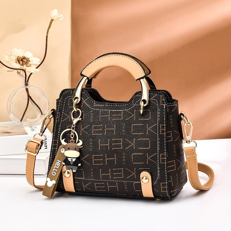 Women's bags niche high-end fashion handbags 2025 new large-capacity shoulder messenger bags women's bags women