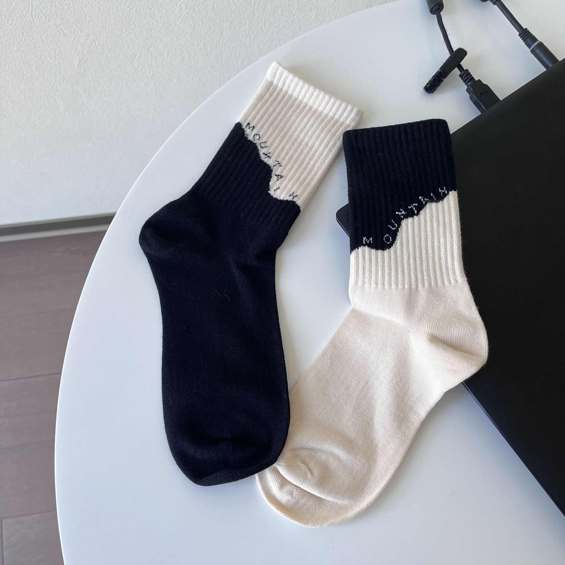 Мужские и женские весенне-осенние полосатые гольфы с подбором цвета 1 pair чёрный/белый