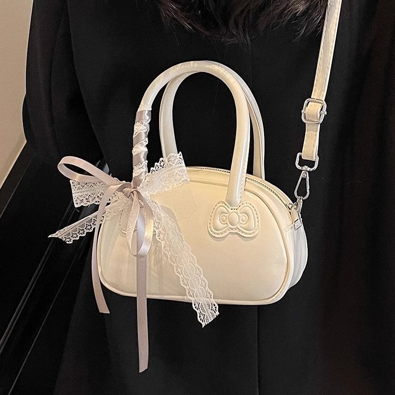 Korean Portable Red Bag Women 2025 New Trendy Fashion Small Square Bag Versatile Ins Messenger Bowling Bag