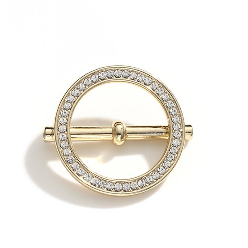 

Silk Scarf Buckle Clothing Corner Simple Circular Diamond Studded Alloy Non Rusting золотой