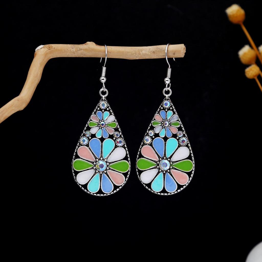 Bohemian Ethnic Oval Tassel Earrings with Beads