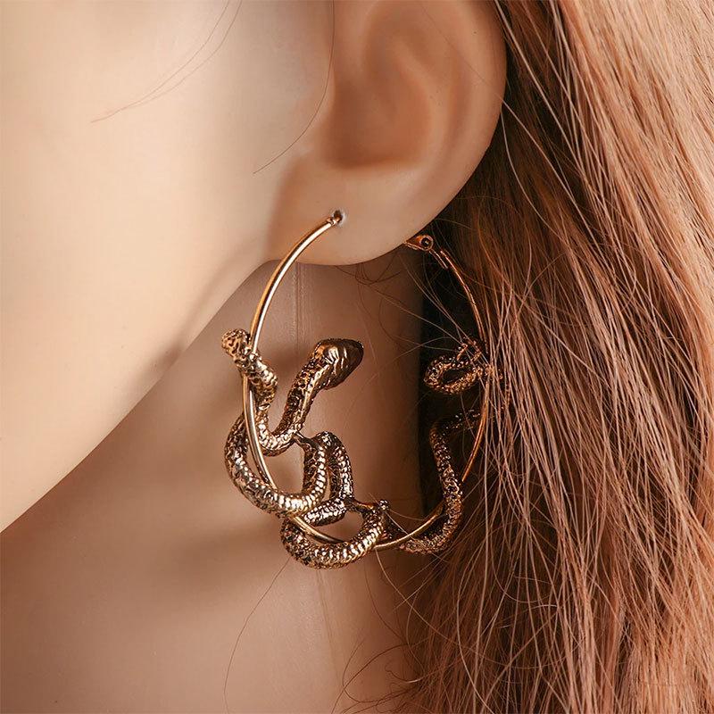 Exaggerated Retro Snake Hoop Earrings: Creative European & American Fashion