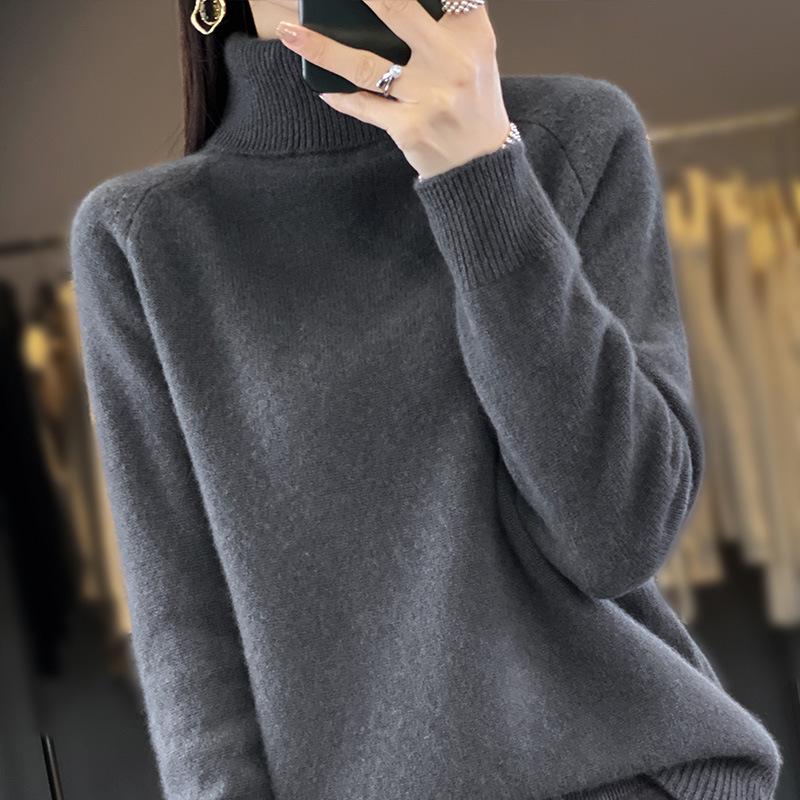 Women's High Neck Loose Knit Pullover for Autumn/Winter - Thick Raglan Sleeve Sweater Top
