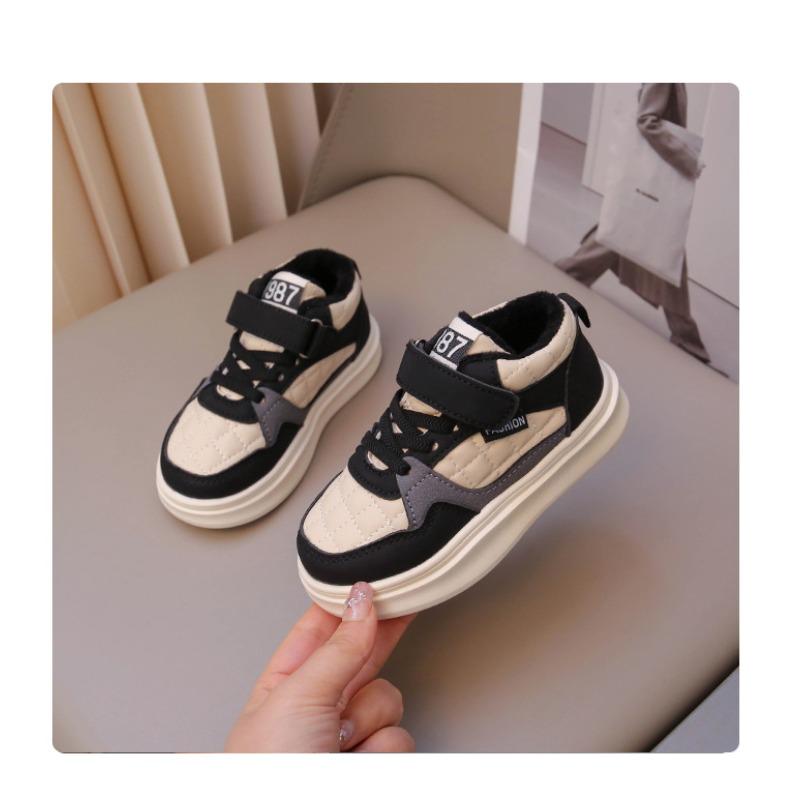 Children's shoes velvet autumn and winter new boys two cotton shoes girls baby high top board shoes children's sports shoes