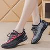 2025 Spring/Summer Women's Breathable Flyknit Mesh Running Shoes with Soft Sole