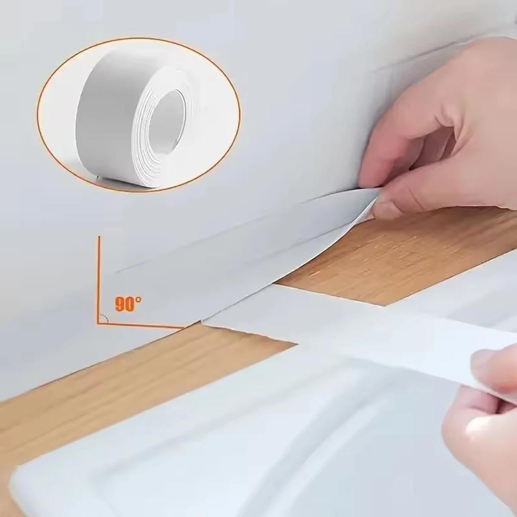 1 Rotolo di Nastro Autoadesivo in PVC Bianco Impermeabile - Perfetto per Bagno, Lavandino e Cucina - Adesività Super Forte!