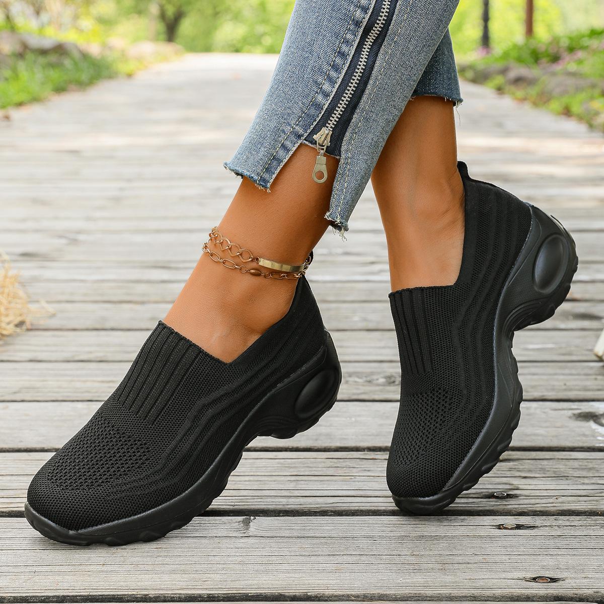 

Новые женские туфли, летние дышащие туфли для мам, ленивые бахилы с одной педалью, импортная мода, повседневная спортивная обувь большого размера 36 чёрный