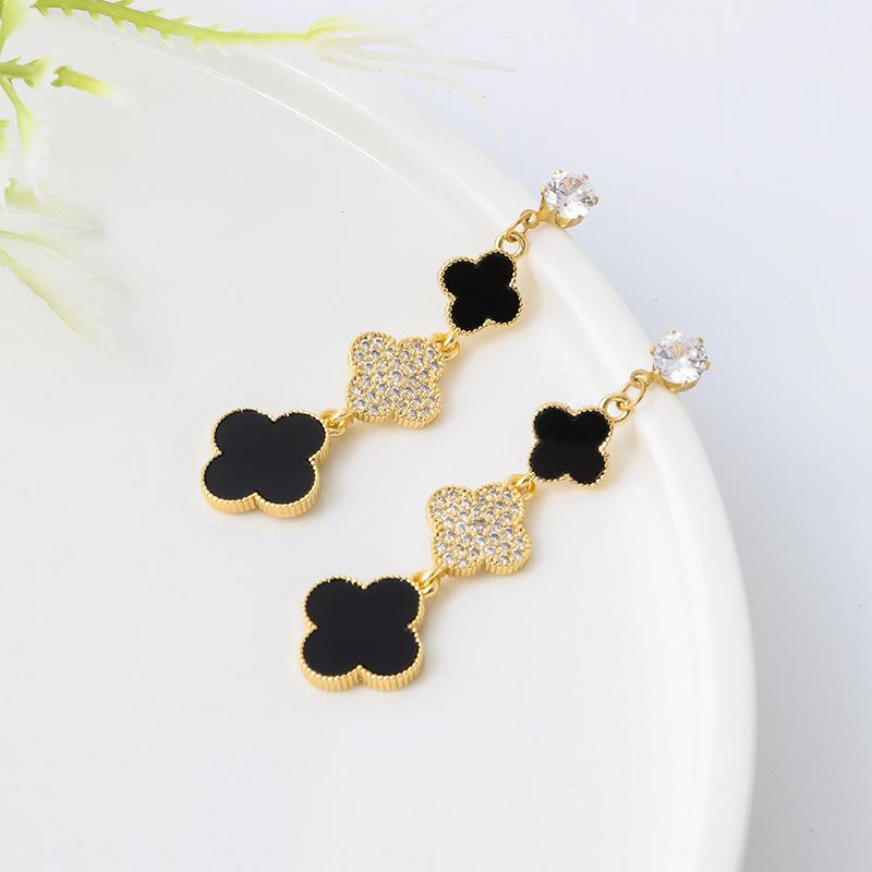 

Высококлассное чувство моды Длинные серьги с четырехлистным клевером для женщин Элегантные гламурные серьги с четырехлистным клевером и цирконием