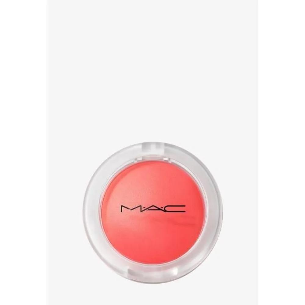 MAC Glow Play Cushion Румяна - Groovey The colour is