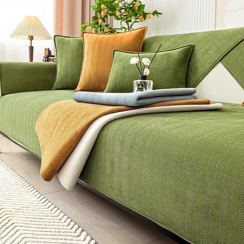

Chenille Sofa Cushion Non-Slip Cover Four Seasons Universal Leather Sofa Protector Soft Comfortable 70*70