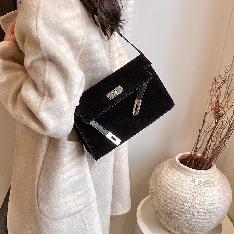 2025 new large-capacity one-shoulder underarm bag female senmeng matte versatile temperament messenger retro women's bag