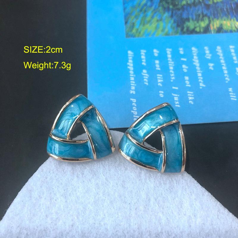 Vintage Women Baroque Green Color Pearl Enamel Earrings Trendy Palace Round Heart Shape Stud Earring Exquisite Lady Stud Earing