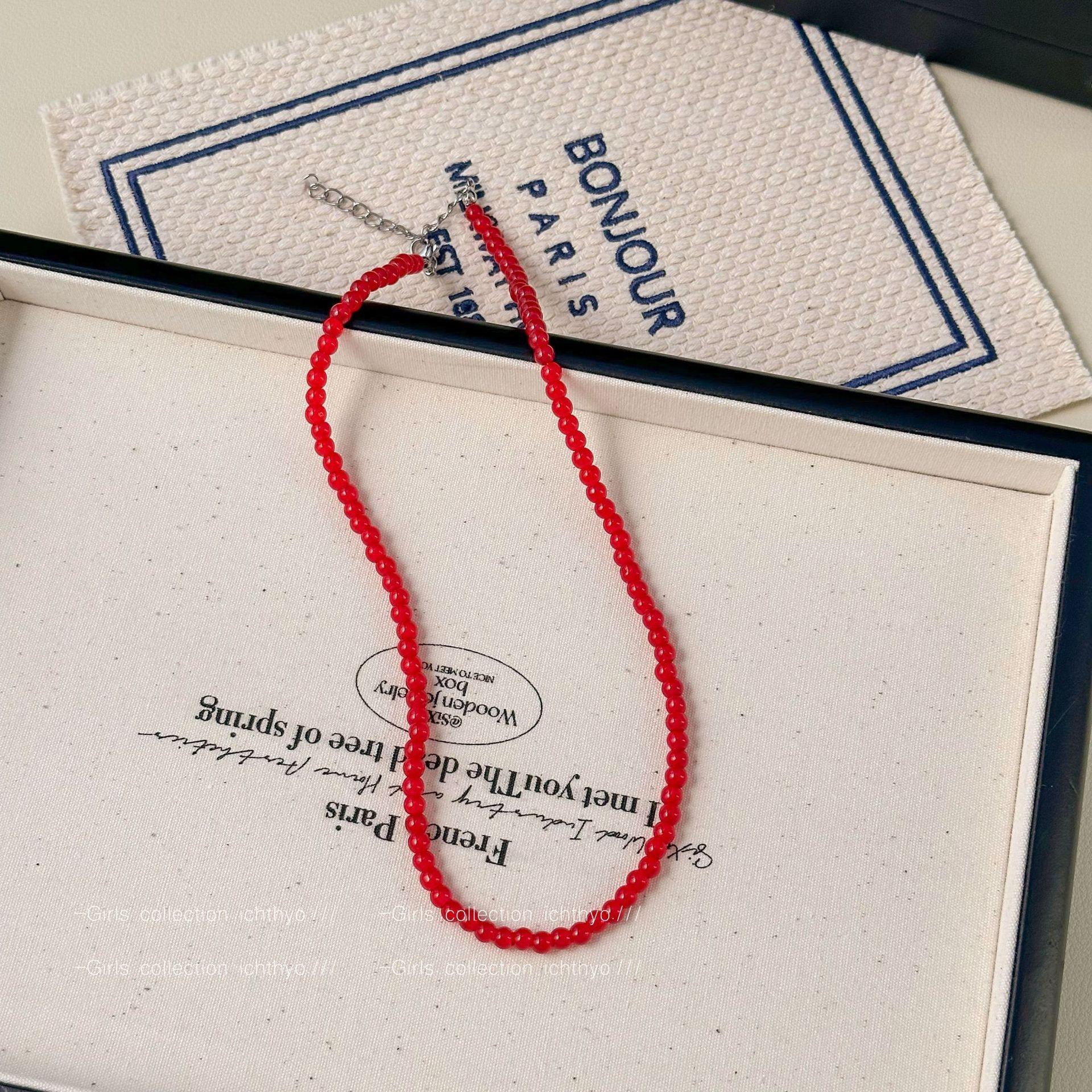 

Women s Korean-Style INS Beaded Layered Clavicle Necklace