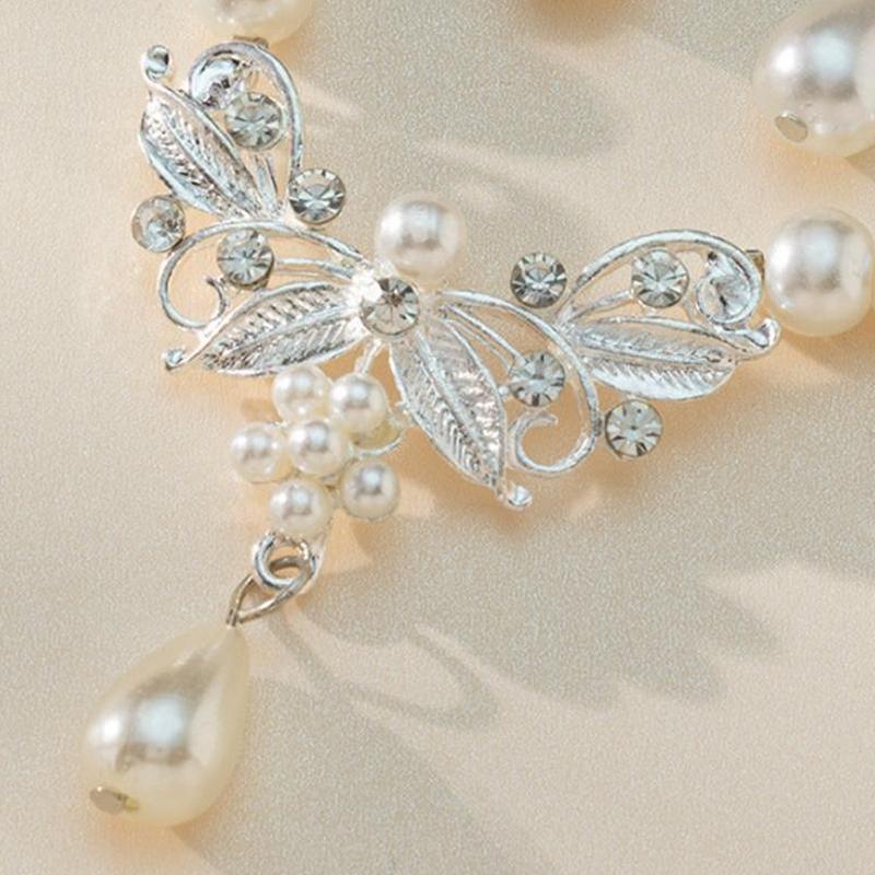 Pearl Clavicle Chain Casual Temperament Simple Pendant Necklace Pearl Necklace Earrings Two-Piece Set