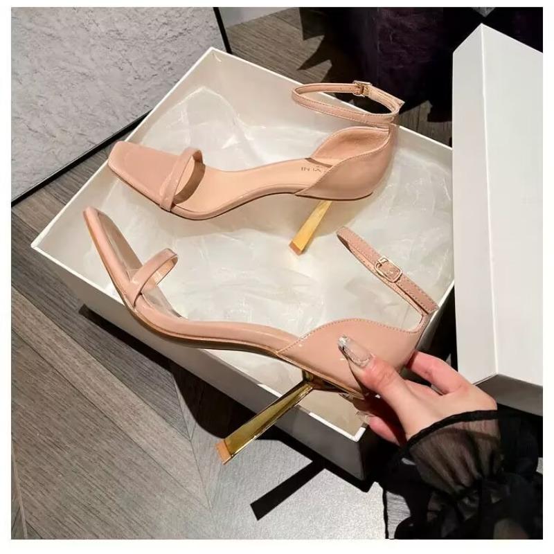 

Мода Новый Стиль Популярные Женские Летние Модные Кожаные Сандалии на Одной Полоске Элегантная Простая Обувь Квадратный Носок Тонкий Каблук Шик 42