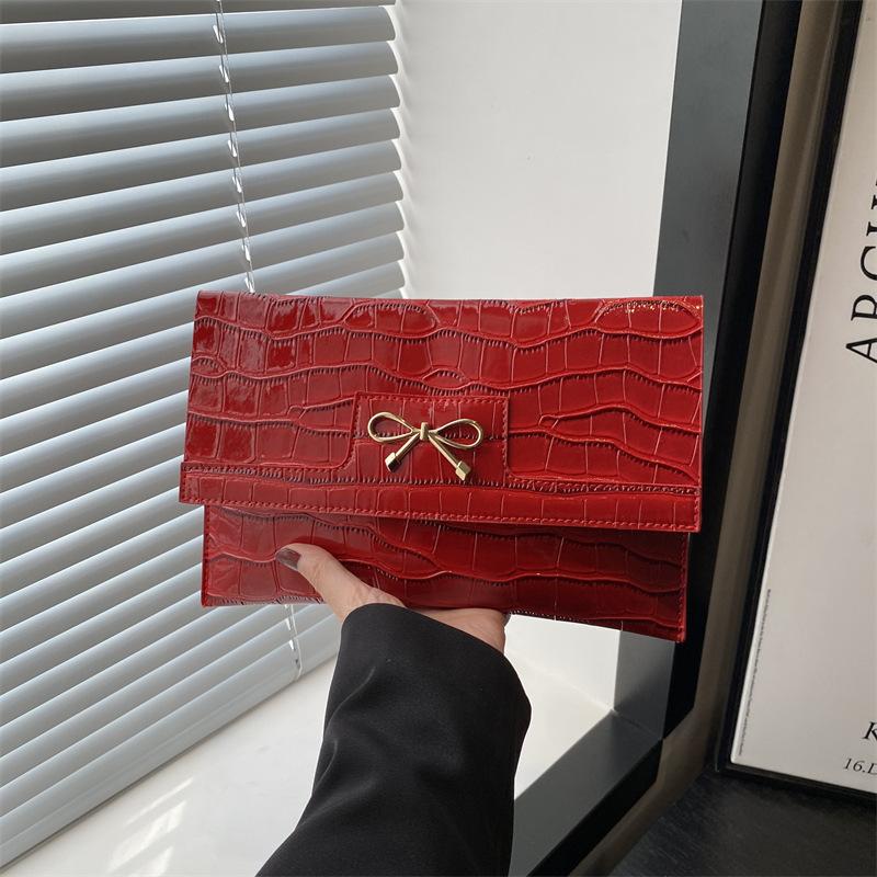 

Simple bow beautiful popular spring and summer foreign style small square bag business leisure clutch bag червоний