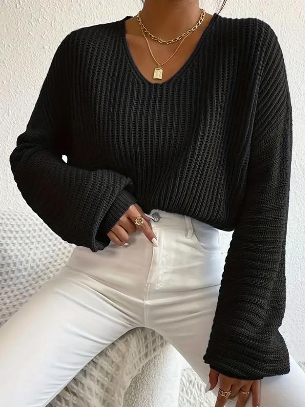 Women's European and American V-neck Solid Color Lantern Sleeve Sweater - Autumn 2023 Collection