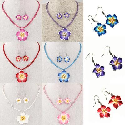 Tatlı Ve Zengin Çiçek Balmumu Halat Mizaç Kolye Küpe Seti Yumuşak Seramik Yumurta Çiçeği Kolye Seti