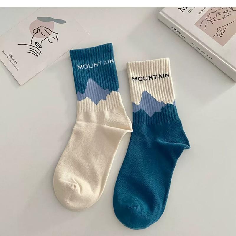 

Трендовые носки на осень и зиму, персонализированные спортивные носки для пары студентов AB, асимметричные длинные носки для мужчин и женщин 1 pair