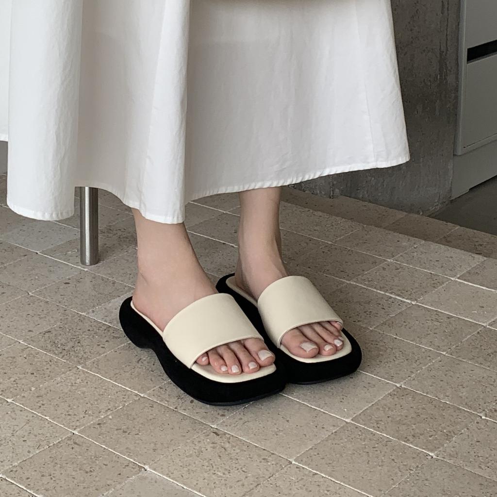 One-Word Slippers Women'S Thick-Soled Outer Wear Summer Small Sandals Non-Slip Minimalist Style Women'S Cool Slippers