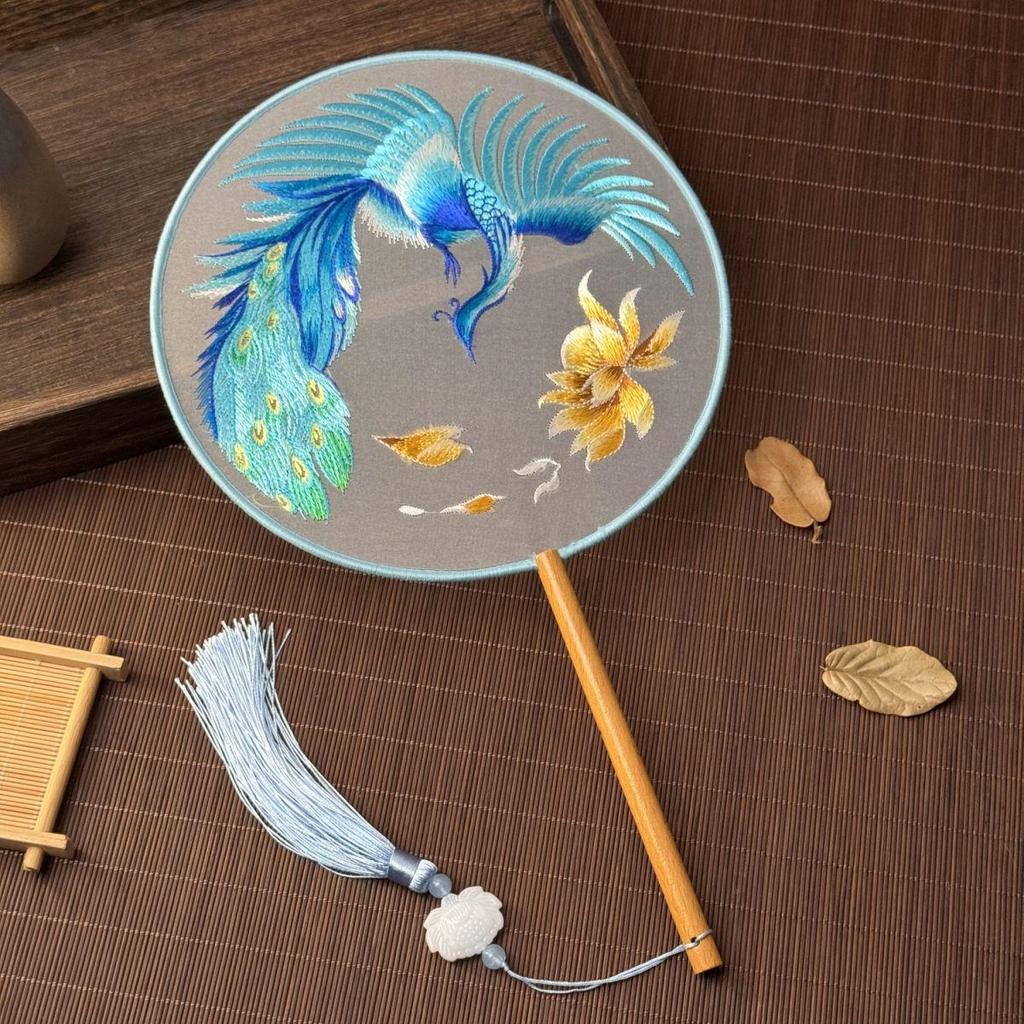 Double-Sided Suzhou Embroidery Round Fan: Ancient Hanfu Dance Accessory