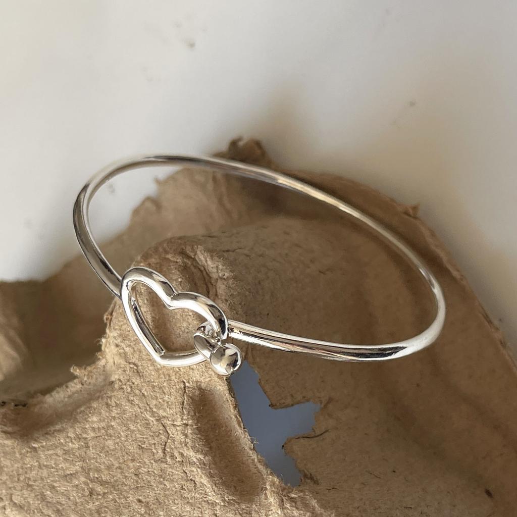 100% Solid 925 Sterling Silver Retro Bracelet for Women Geometric Hollow Heart Handmade Sparkling Simple Bracelet Birthday Gift