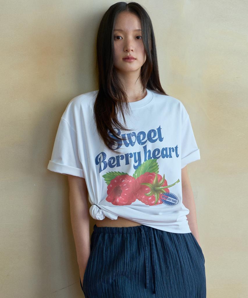 Wednesday Oasis For Woman Sweet Berry Heart Short Sleeve T-Shirt_Ivory(Wb6Tp28)