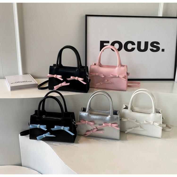 Stylish Small Kelly Bag With Butterfly Bow Design Pu Material Street Fashion Trend Oval Shape 2023 New Winter Shoulder Bag