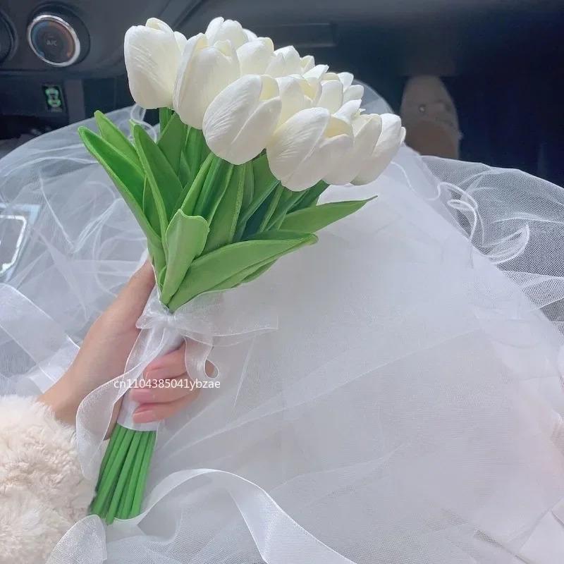 Artificial Flowers Tulip Bouquet Fake Flowers Wedding Garden Decoration Outdoor Home Garden Bouquet Vase Decor Plants