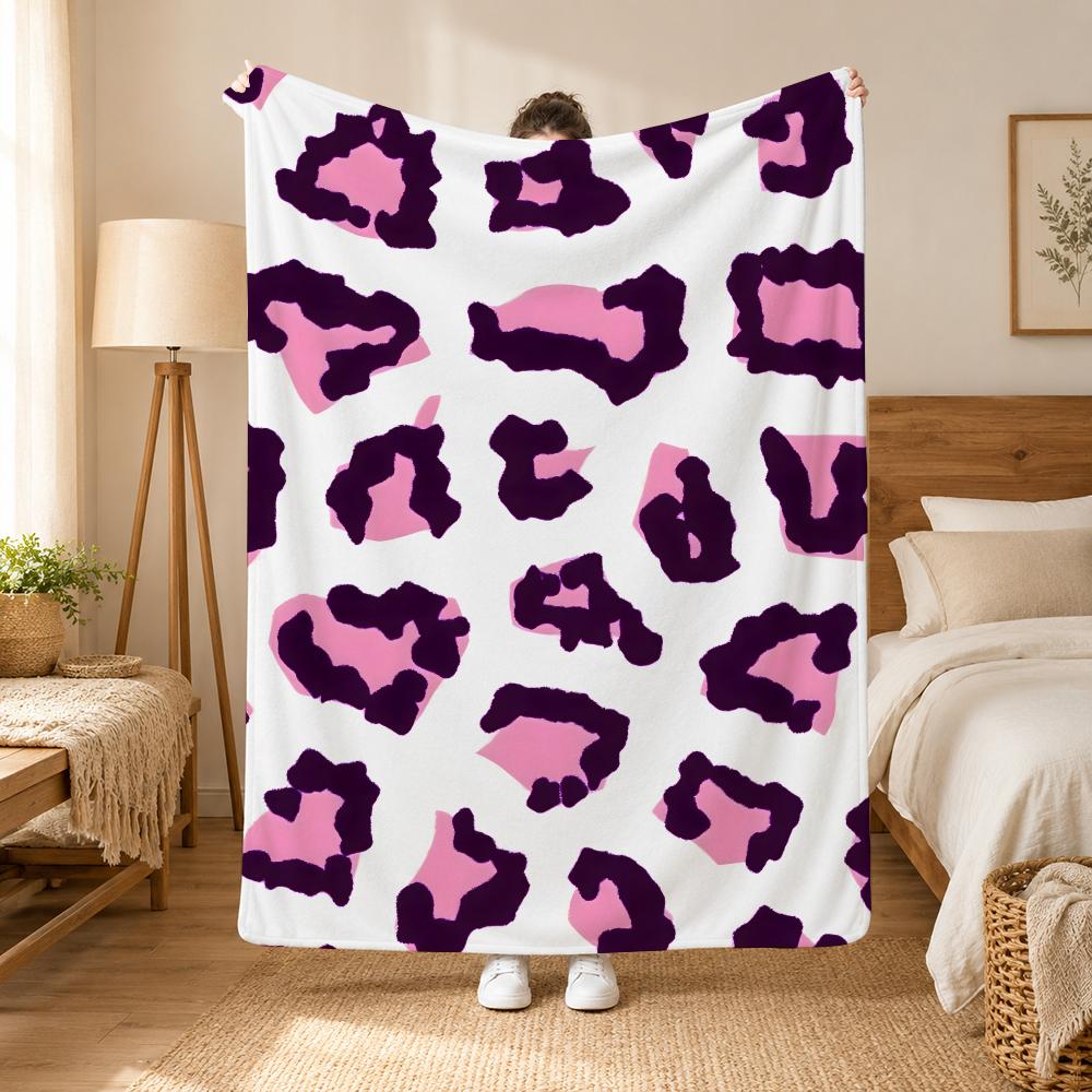 Leopard Print Animal Print Pattern Throw 240g flannel blanket, suitable for sofas, beds, offices, exquisite gift blankets
