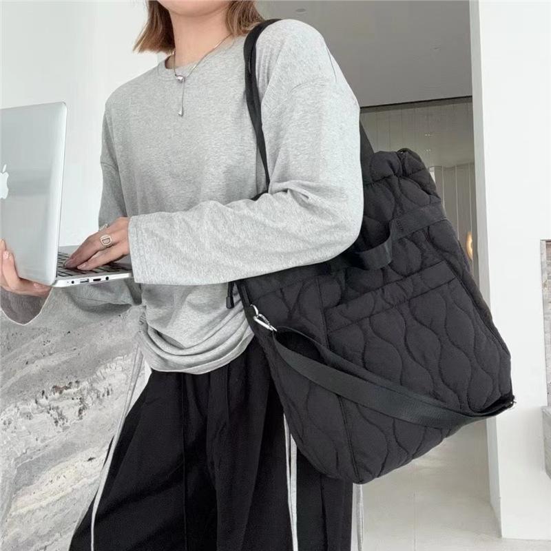 Women'S Down Cotton Clothes Shoulder Bag Large Capacity Cotton Filling Lightweight Trend Handbag