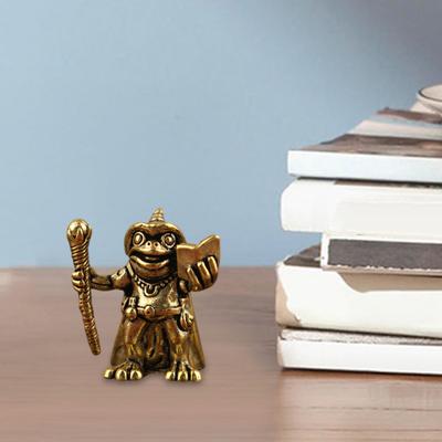 1/2Pcs Brass Witch Frog Figurine Metal Carving Miniature Frog Statue Animal Sculpture Halloween Feng Shui Decoration Home Office Desktop Ornament