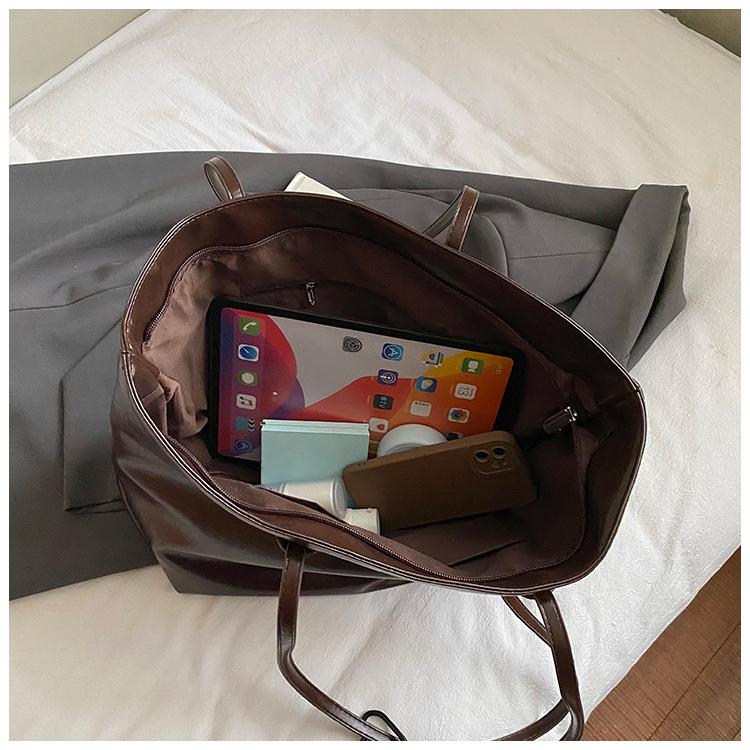 Large Capacity Tote Bag Women's Commuter Underarm Bag