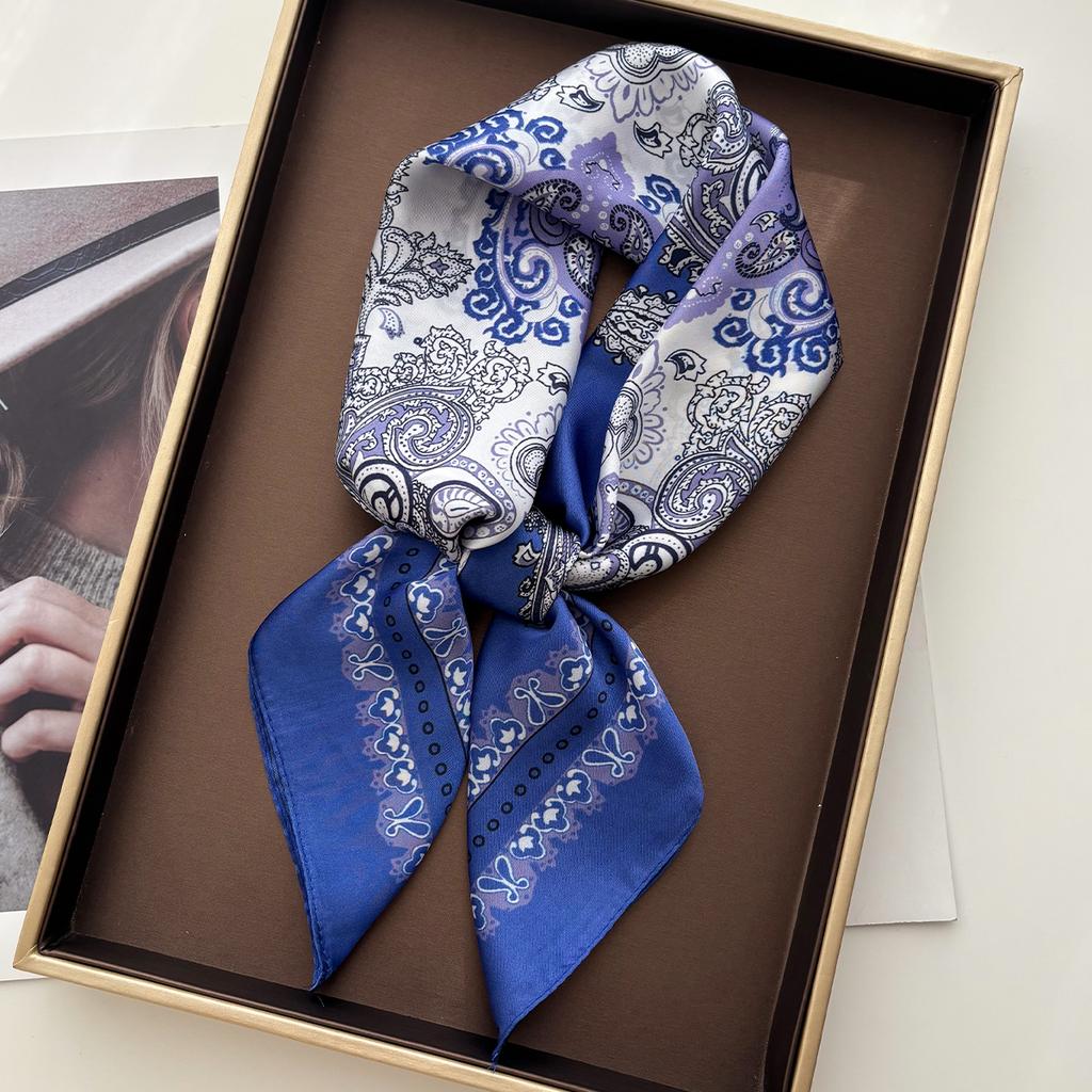 Fashion Women Leopard Print Square Scarf Silk Feeling Neckerchief Bandana Lady Shawl Scarves Wrap Head Kerchief Hair Band Ties