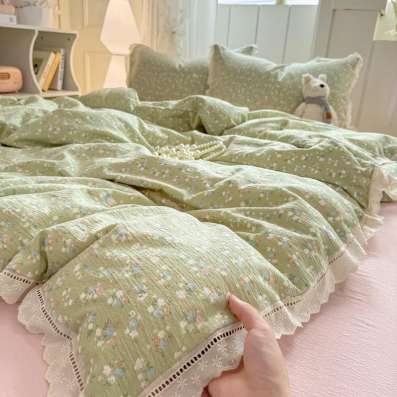 

new hollow lace wrinkled cotton four-piece set household student dormitory three-piece set bed sheet quilt cover 1.2m sheet 3pcs