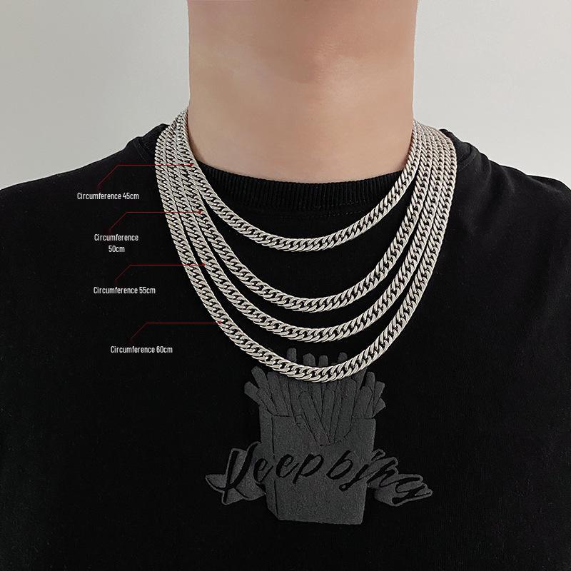 Unisex Titanium Steel Cuban Link Necklace – Trendy, Simple, and Versatile Clavicle Chain