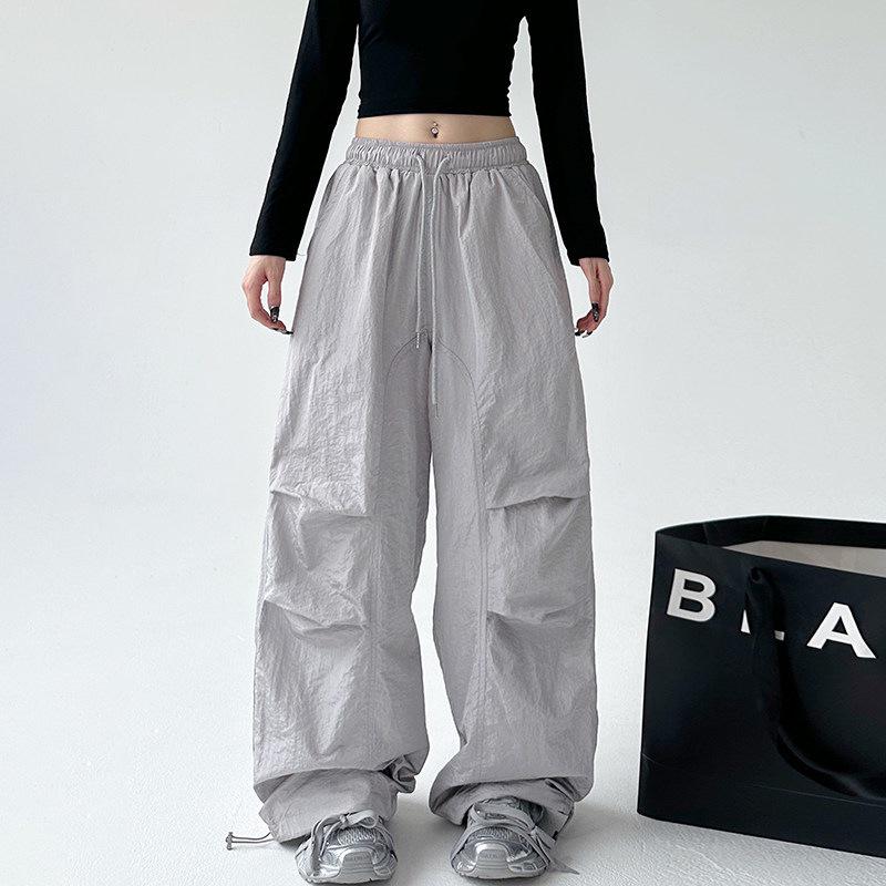 Women s Retro Paratrooper Cargo Pants - Elastic Waist, Wide Leg, High Waist, Cuffed Medium