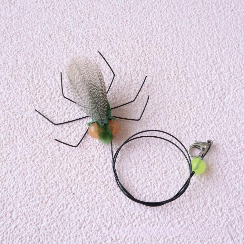 

1pcs Simulation Small Flying Insects Replacement Accessories for Cat Teasers Toys Kitten Feather Toys Pet Supplies