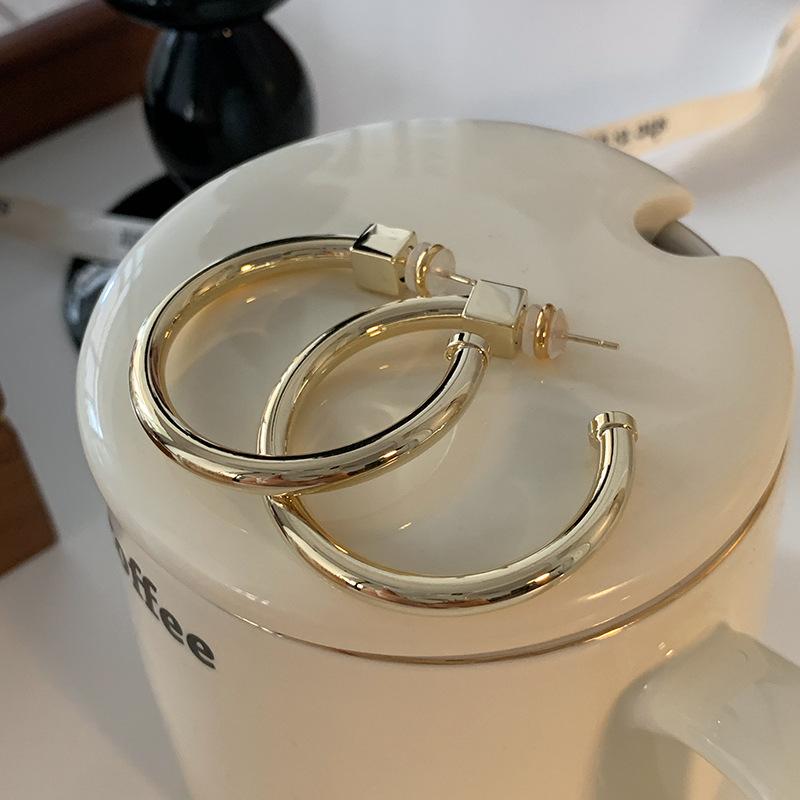 Guld Bokstav C, Ring, Slät Design, Kall Vind, Mode, Lätt Lyx, Exklusiv Känsla, Överdriven Sten.