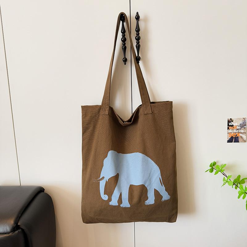 Spring and summer simple canvas elephant printing large capacity versatile relaxation shoulder bag environmental protection tote bag
