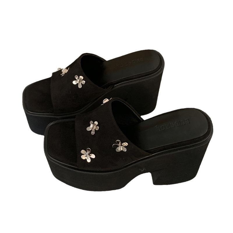 11CM dicker Absatz High Heels wasserdichte Tisch Muffin dicke Sohle Wildleder Blume Fischmaulschuhe kleine Höhenzunahme coole Hausschuhe Frauen