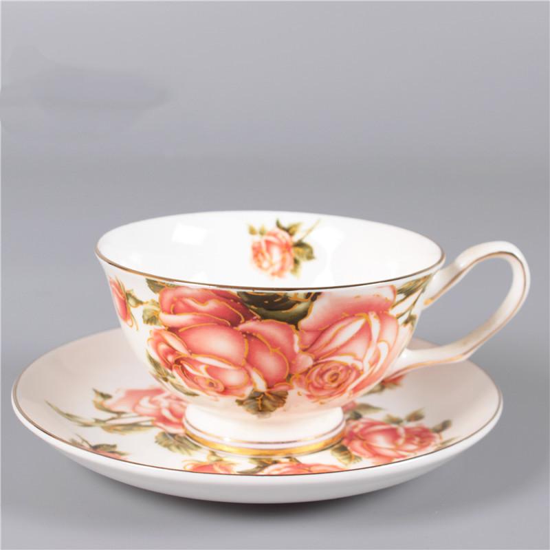 Ceramic European Coffee Cup and Saucer Small Fresh Bone China Ceramic Cup Mug Afternoon Tea Flower Tea Cup 200ML DXUIALOI Gift