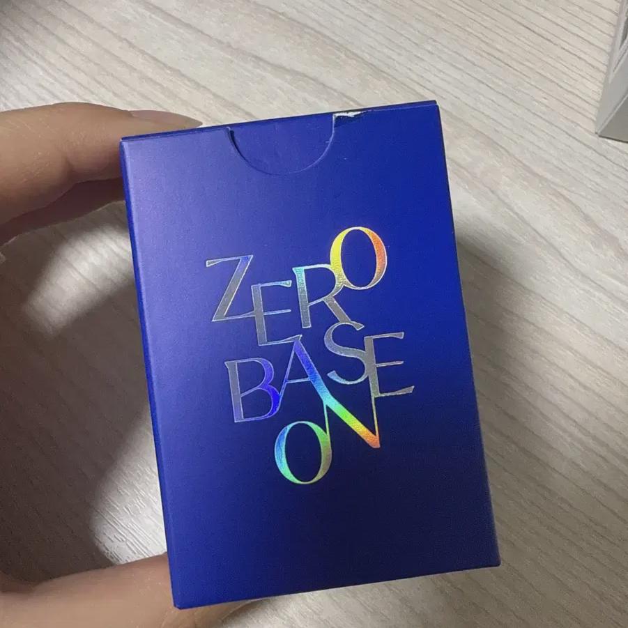 

Мини лайтстик Zerobaseone