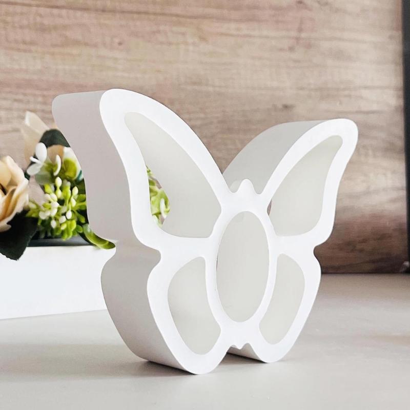 Translucent Silicone Mould for Creating 3D Butterfly Shapes Decoration for Epoxy Resin and Plaster Cement Projects