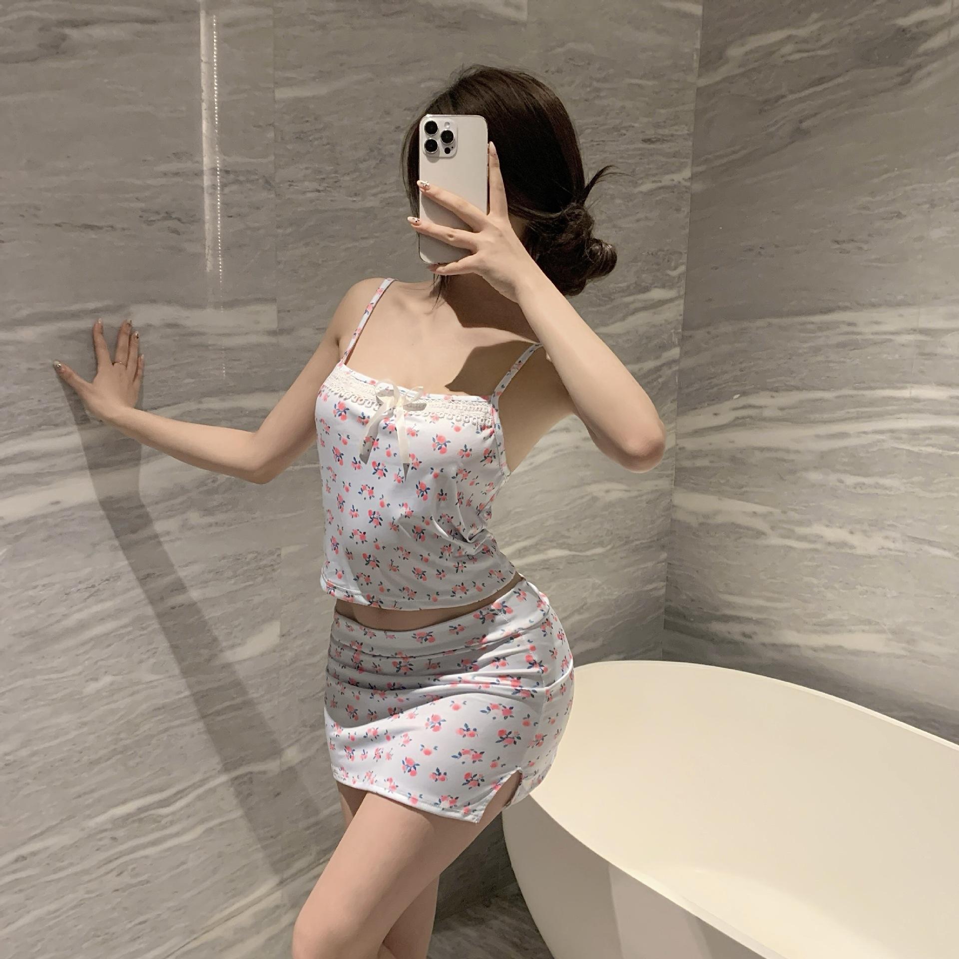

European and American ins small fresh floral printing suspender small vest top long skirt light blue S 40-47.5kg