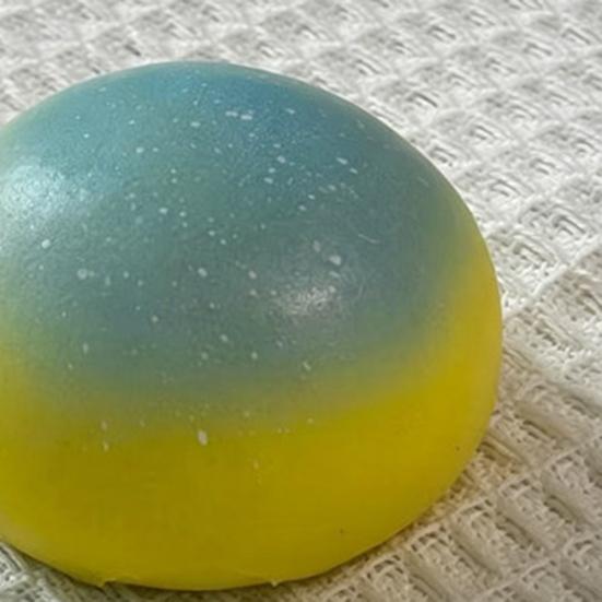 Colorful Steamed Bun Slow-Rising Squeeze Toy Soft PU Fidget for Stress Relief Cute Office Decompression Gadget for Kids Adults