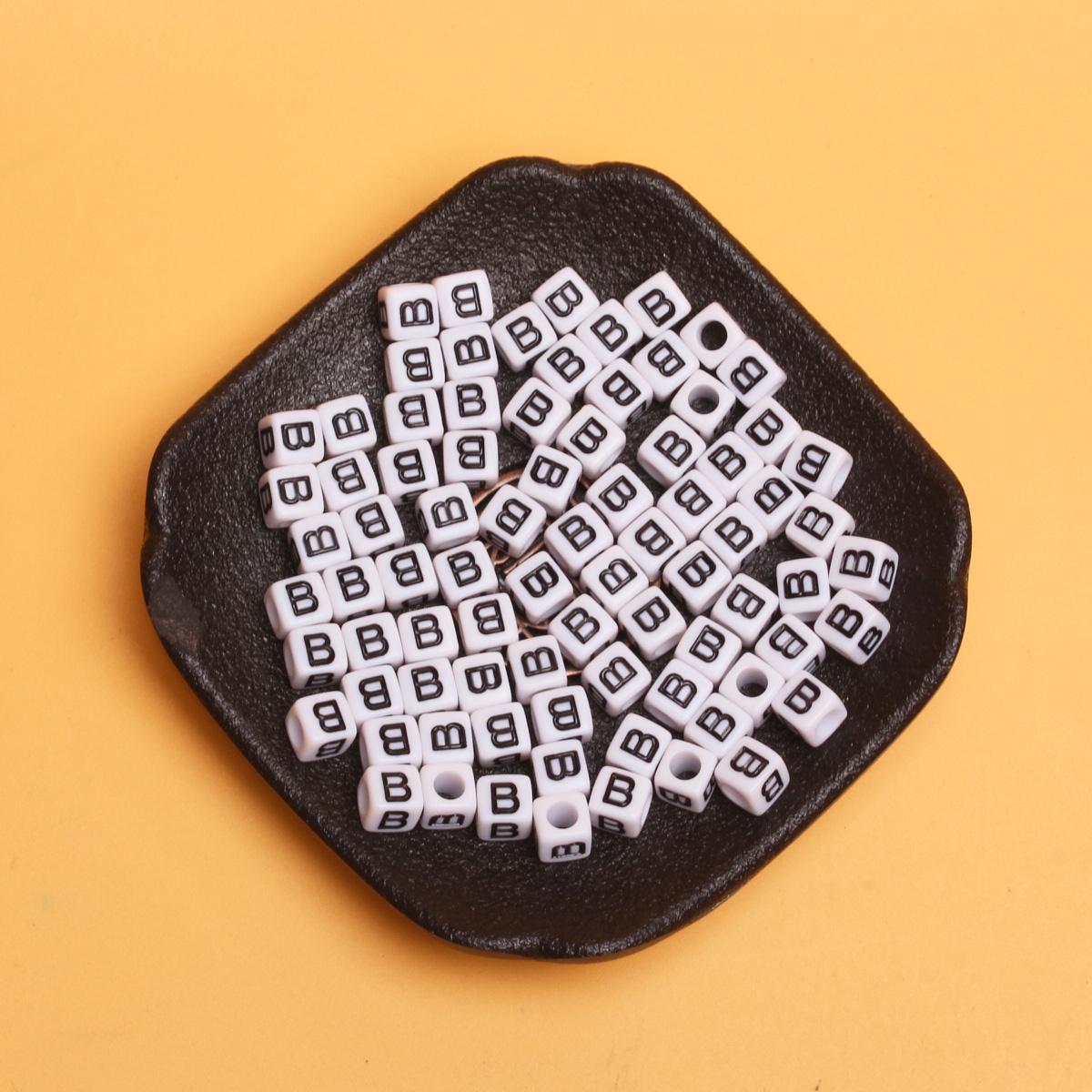 

Подвески с большим отверстием, 26 букв, бусины, ожерелье, браслеты, сделай сам, 5,5 мм, акрил, 50 шт., белые, черные, телефонная цепочка, свободные, квадратные, уникальные B