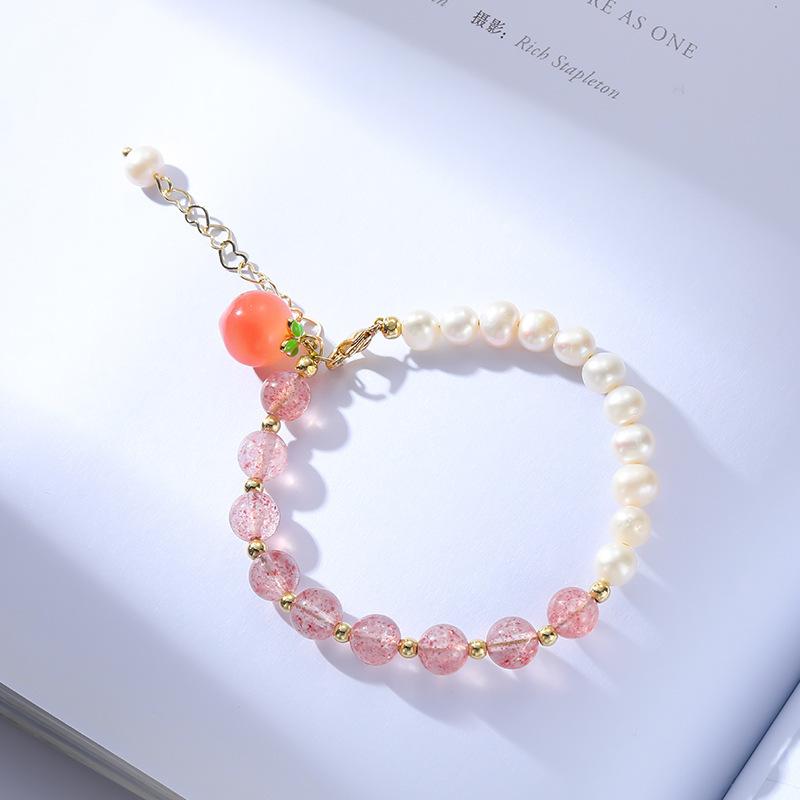 Strawberry crystal bracelet bracelet pearl peach splicing versatile bracelet simple girlfriend cute bracelet