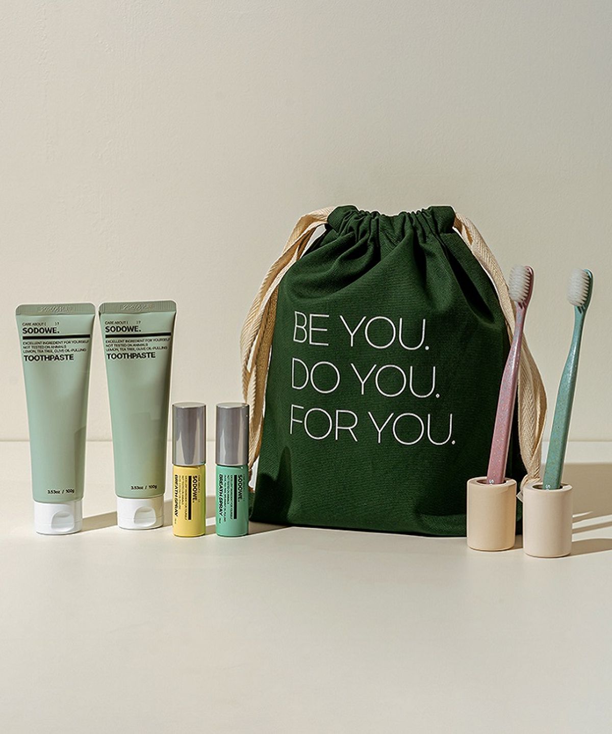 Overseas Travel Set (Basil Lemon Toothpaste + Oral Spray + Double-sided Fine Bristle Toothbrush & Pouch)